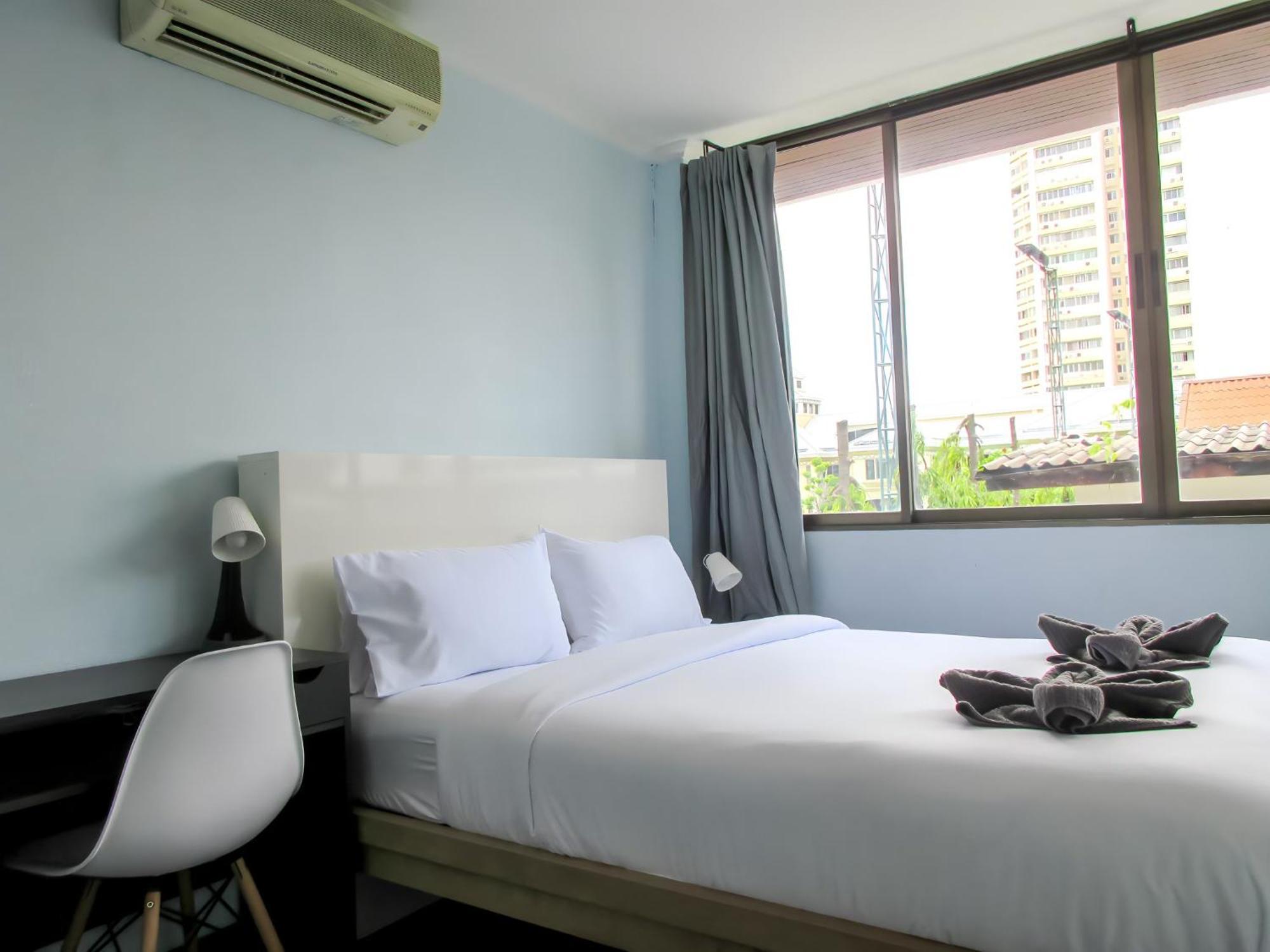 420 Hostel - Ekkamai Buds & Beds 曼谷 外观 照片